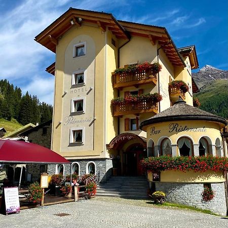 Hotel Pedranzini Santa Caterina Valfurva Exterior photo